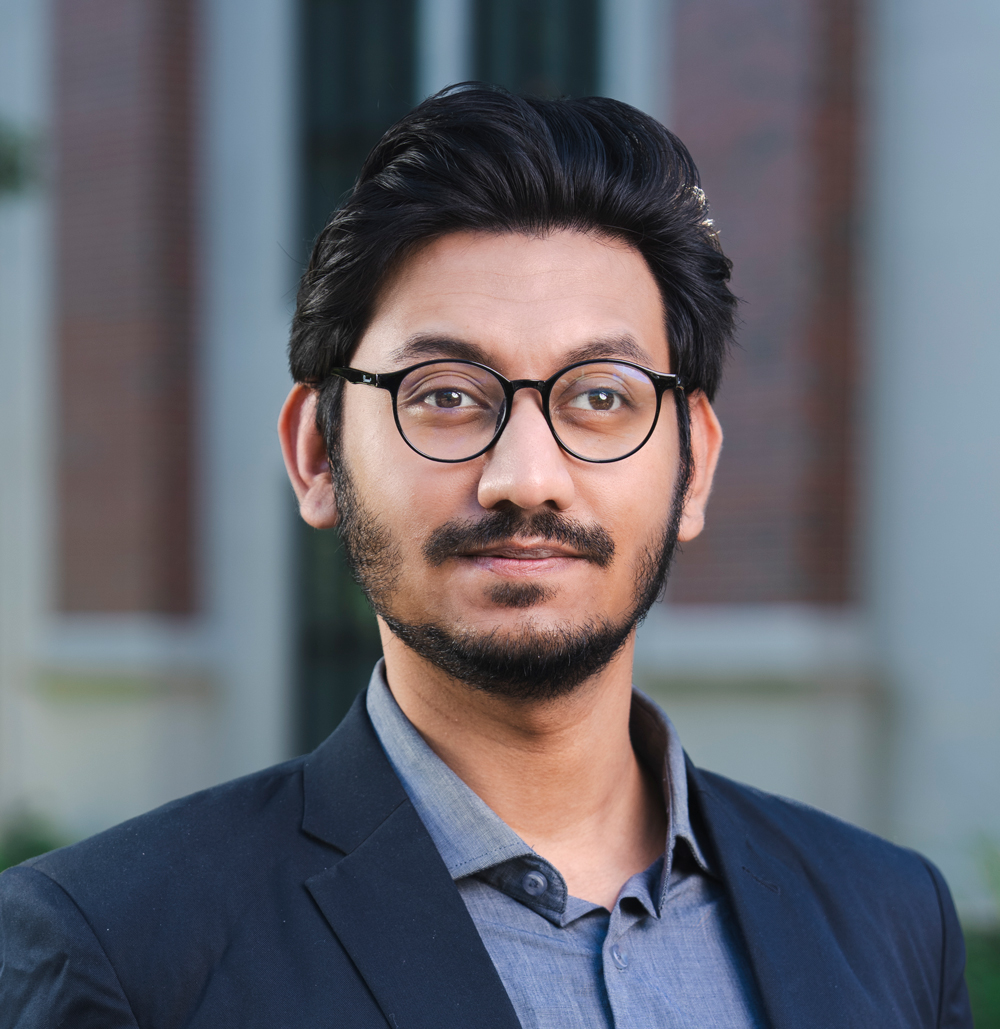 Ashiq Rind Rahman, Ashiq | Illinois College