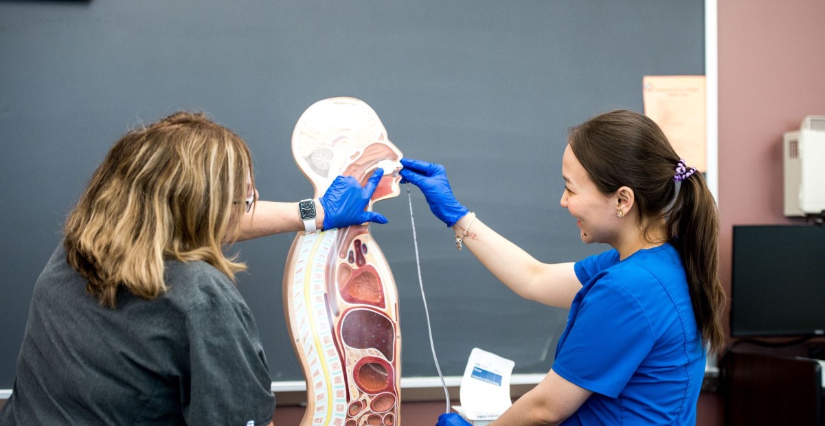 Nursing student at Illinois College