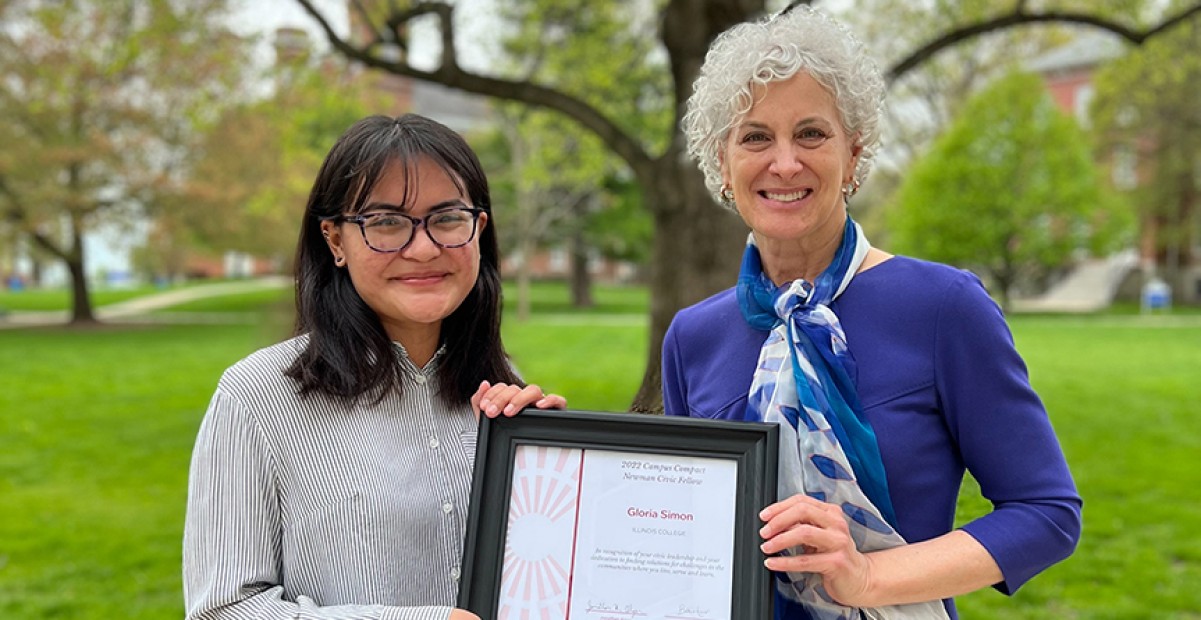 Gloria Simon and President Barbara A. Farley