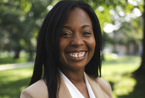 Dr. Lisa Murray